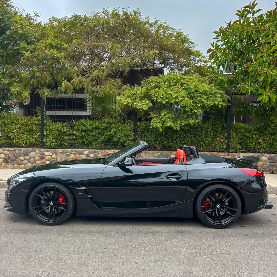 2021 BMW Z4 M40I CONVERTIBLE 🇩🇪 Negro - Miniatura 4