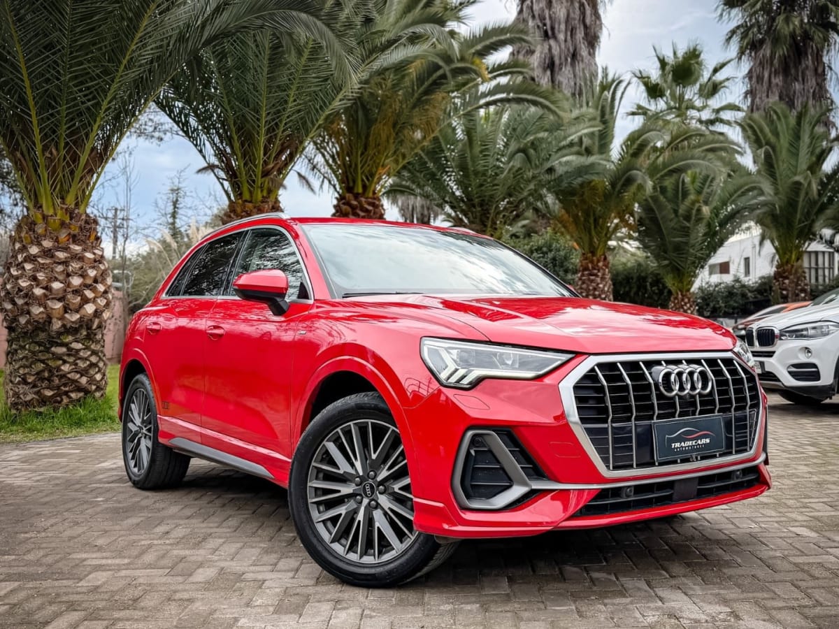 2022 Audi Q3 35 TFSI 1.4 AUT Rojo - Imagen 1