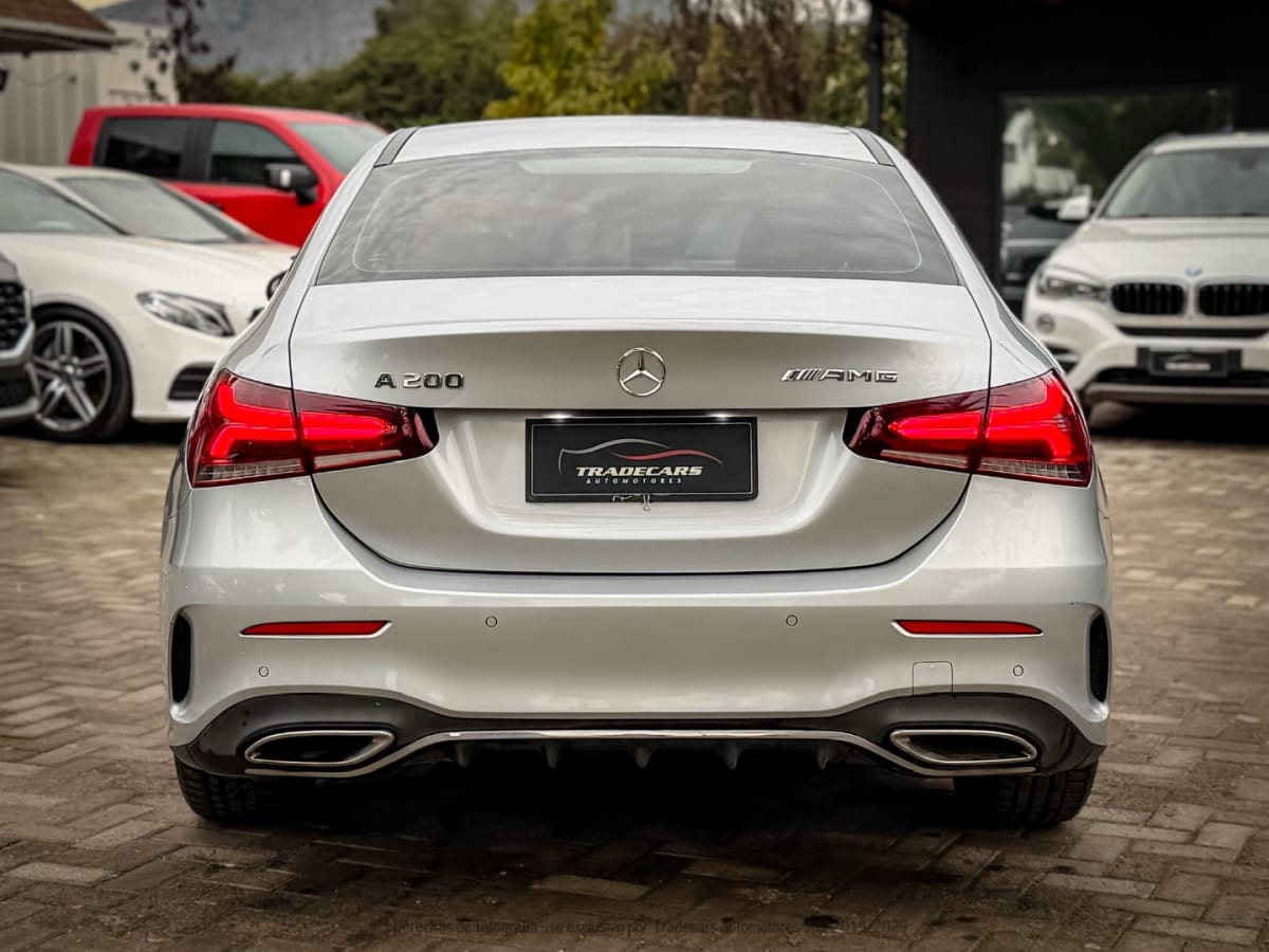 2022 Mercedes-Benz A200 Gris - Miniatura 5
