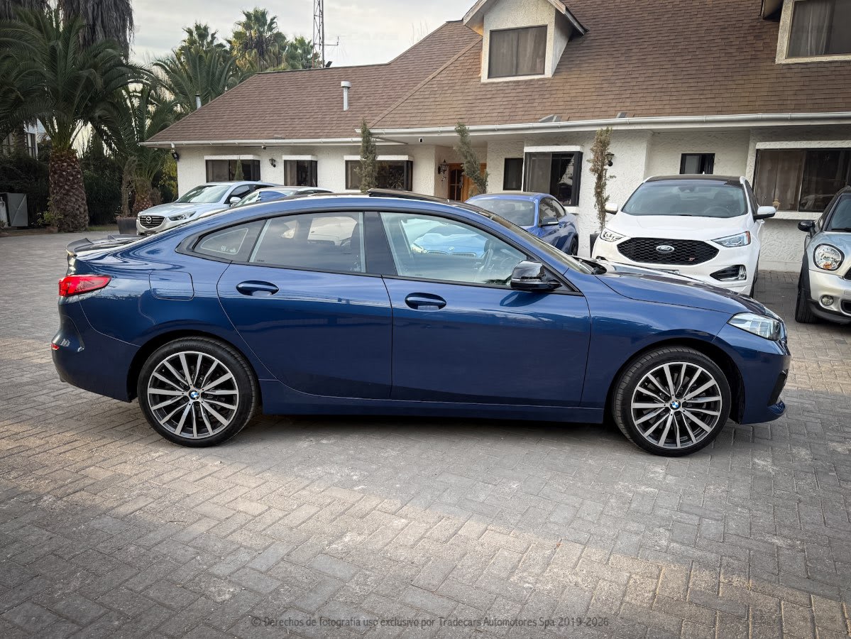 2024 BMW 220I GRAN COUPE Azul - Miniatura 3