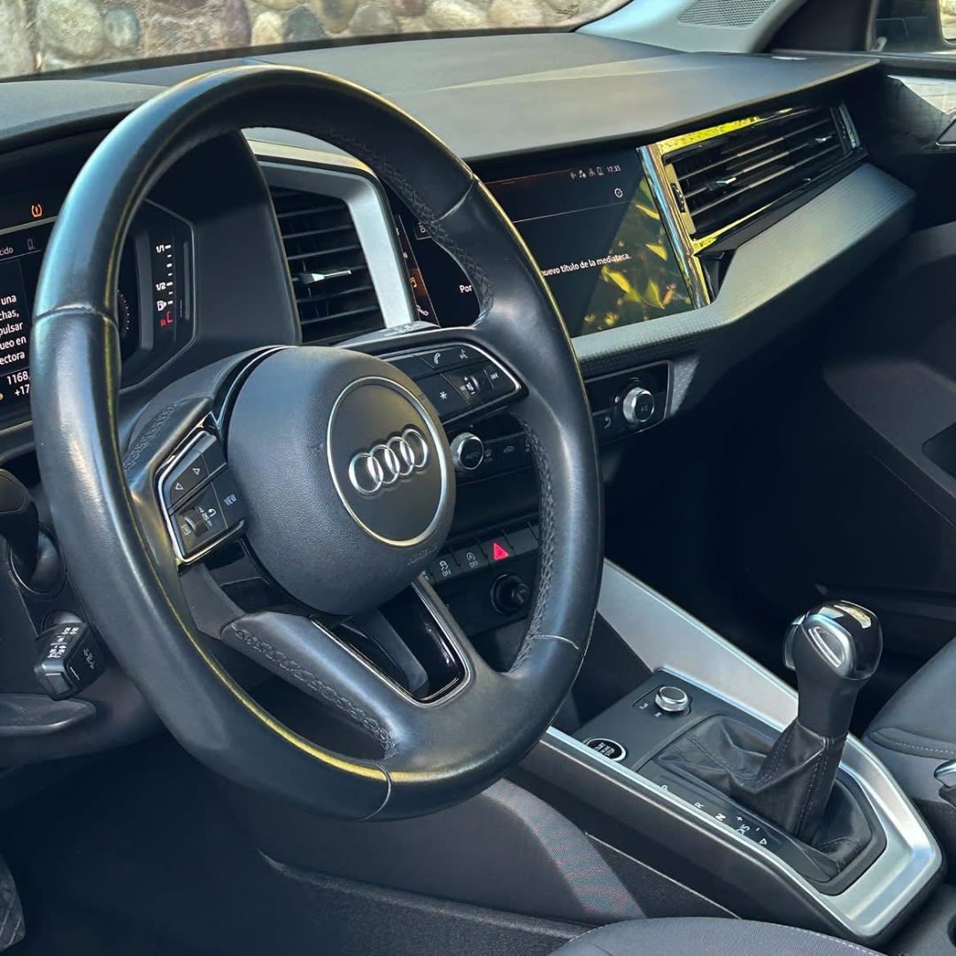 2023 Audi A1 35 TFSI🇩🇪 Blanco - Miniatura 5