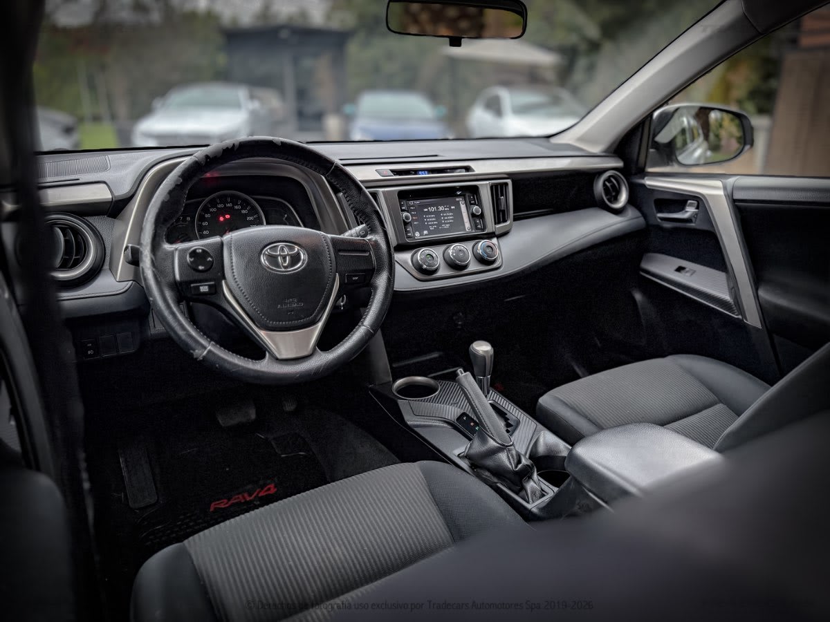 2015 Toyota RAV4 Lujo Plata - Miniatura 10