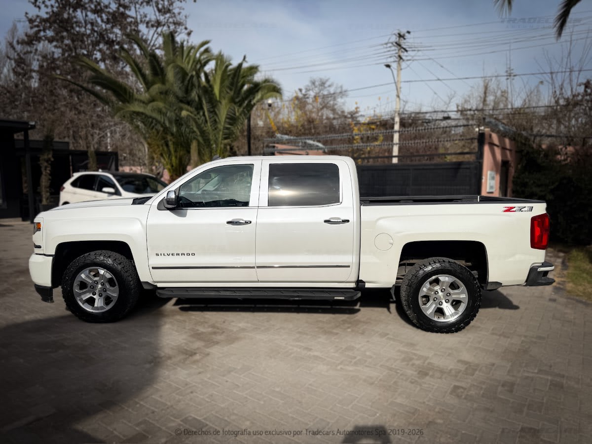 2018 Chevrolet SILVERADO 1500 Blanco - Miniatura 7