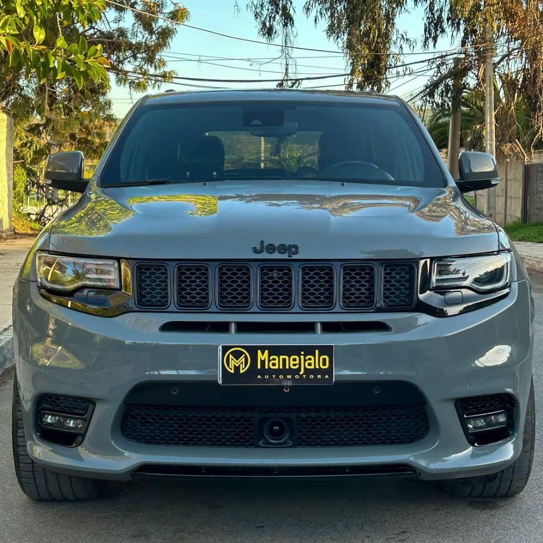 2021 Jeep GRAND CHEROKEE SRT🇺🇸 Gris - Miniatura 2