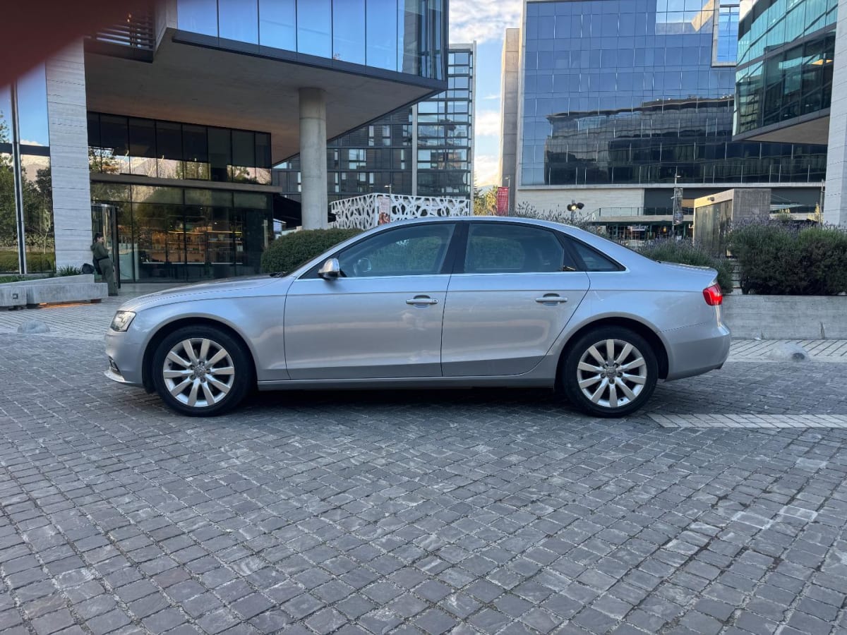 2015 Audi A4 Plata - Miniatura 7