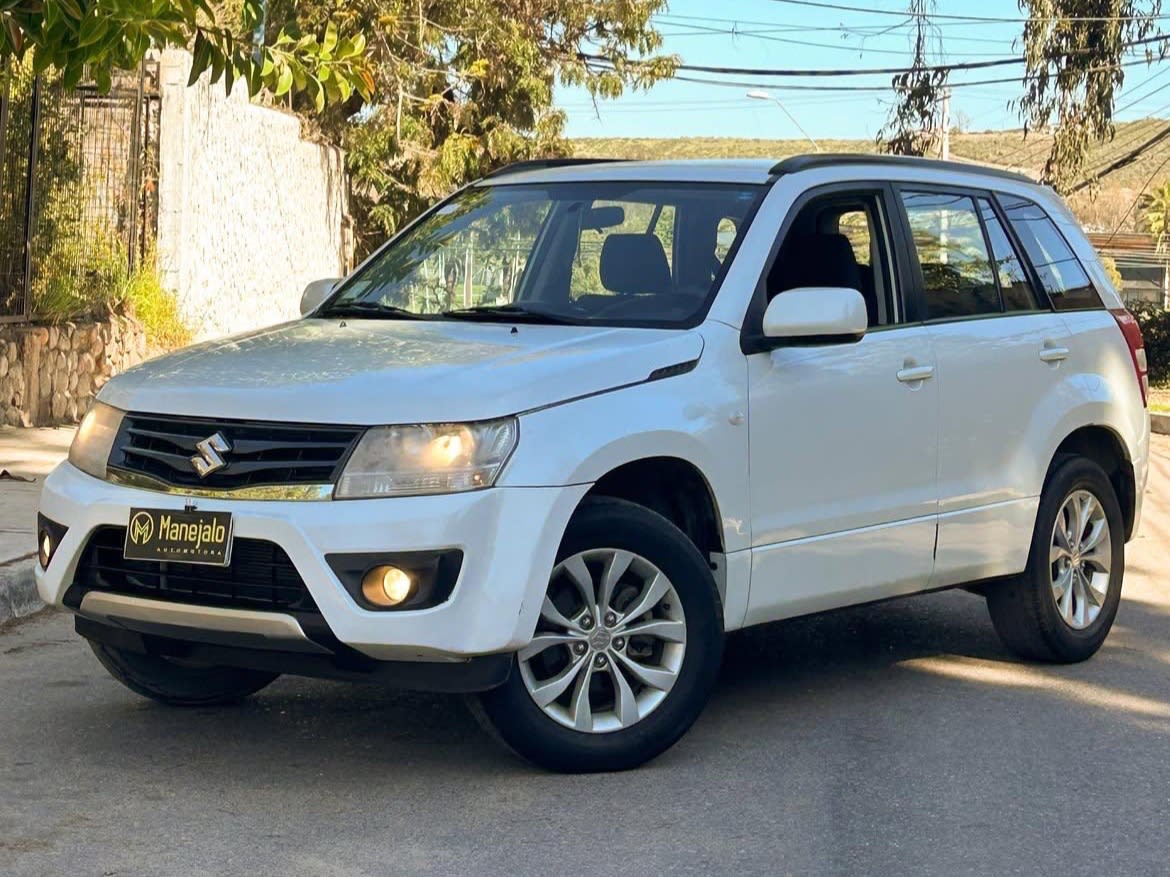 2019 Suzuki GRAND NOMADE GLX 4X2 🇯🇵 Blanco - Imagen 1