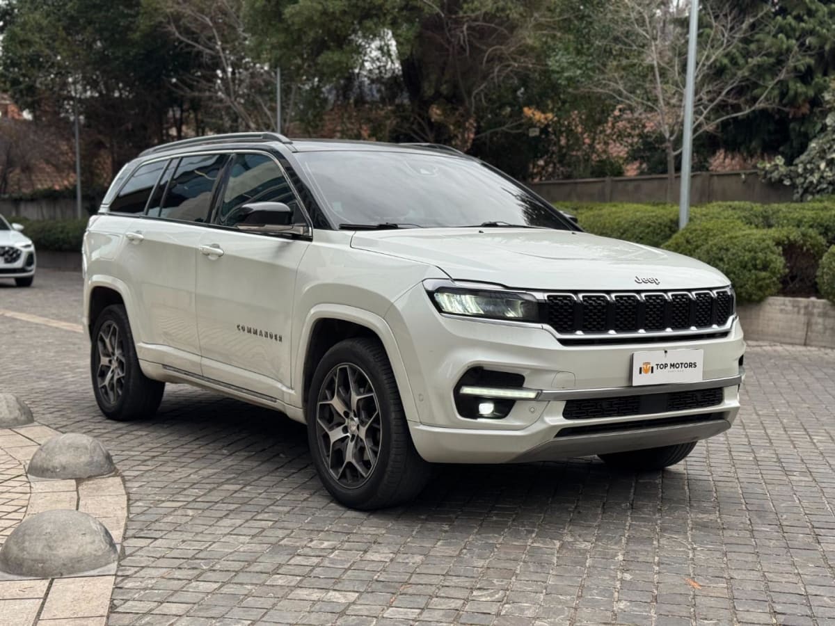 2023 Jeep COMMANDER Blanco - Miniatura 3