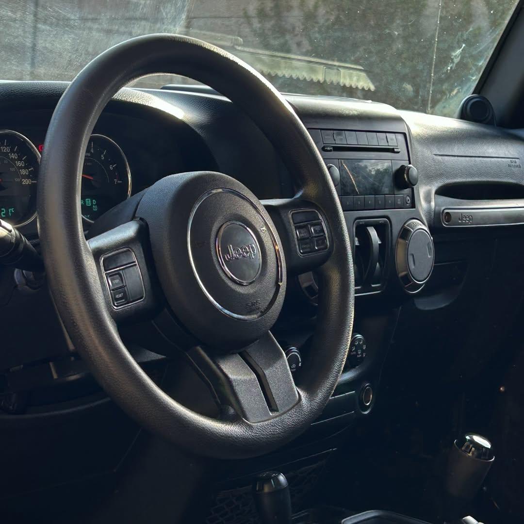 2013 Jeep WRANGLER 3.6L SPORT AT 🇺🇸 Negro - Miniatura 5