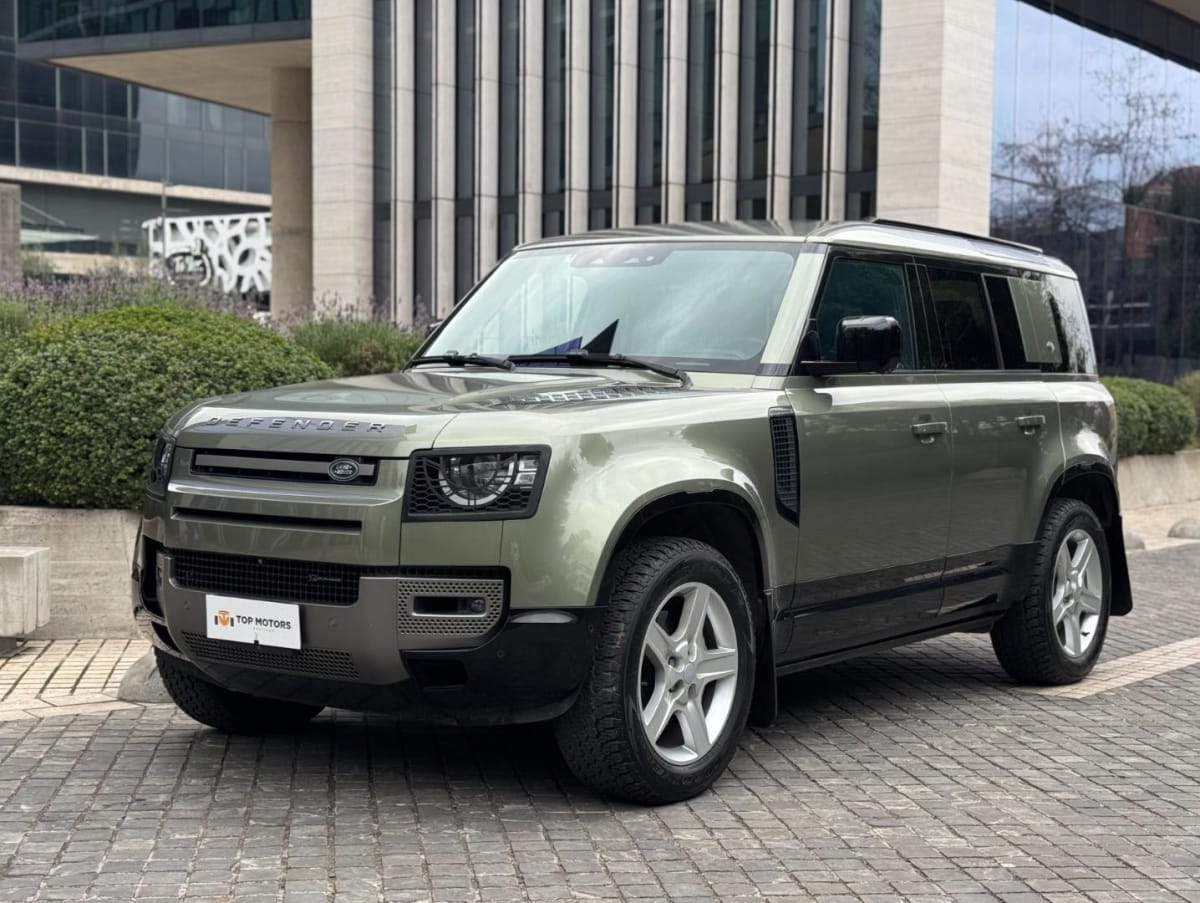 2024 Land Rover DEFENDER Verde - Imagen 1