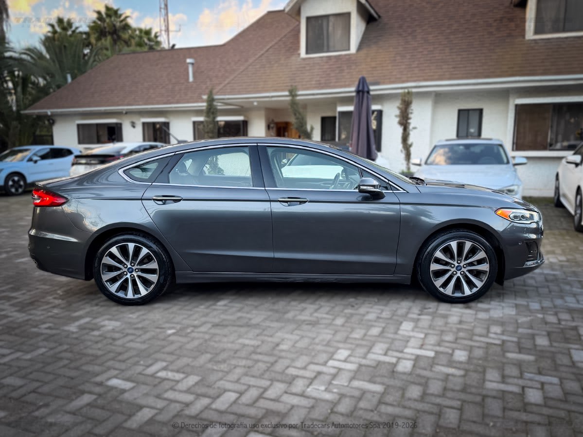 2019 Ford FUSION GRIS - Miniatura 3