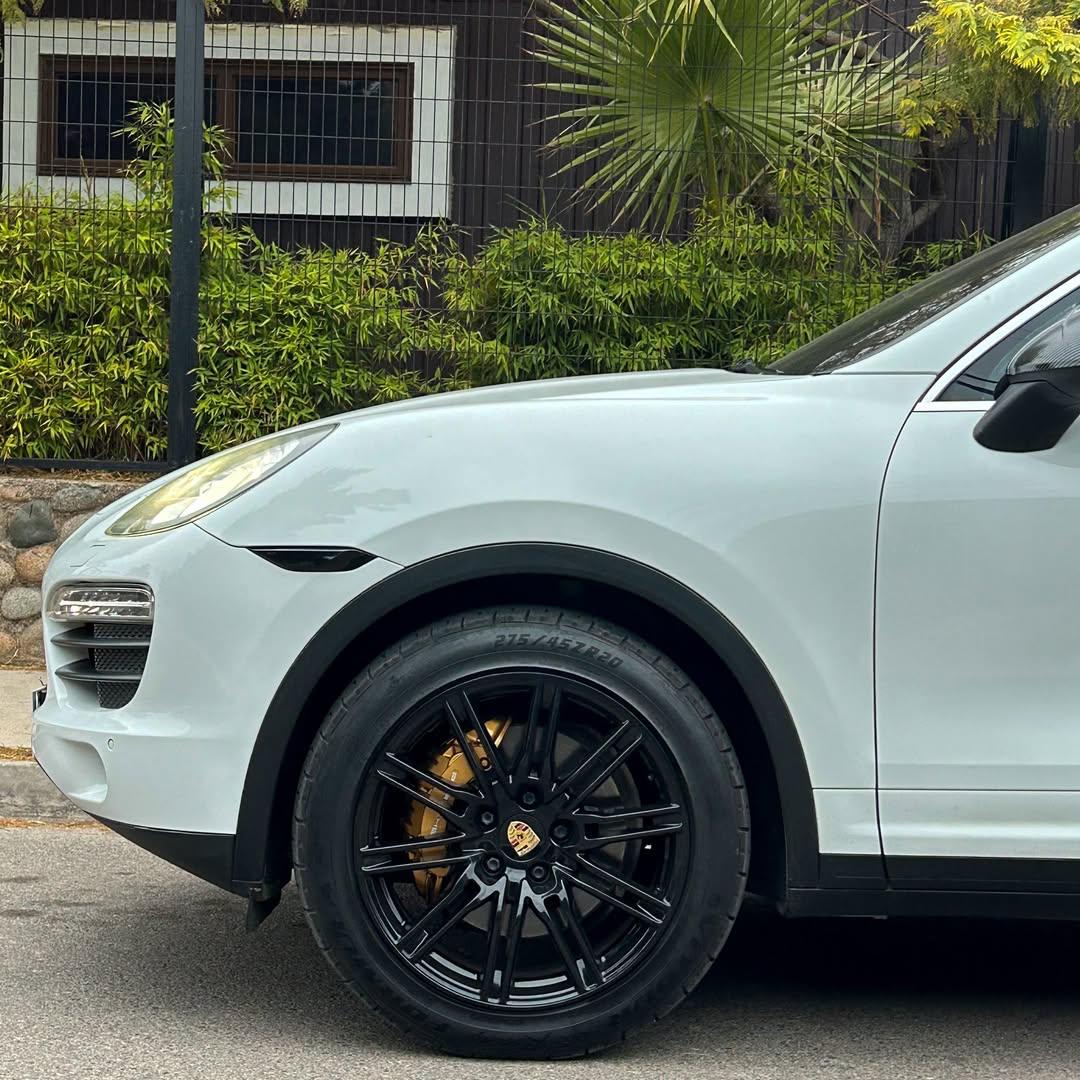 2014 Porsche CAYENNE S 4.8L V8 🇩🇪 Blanco - Miniatura 3