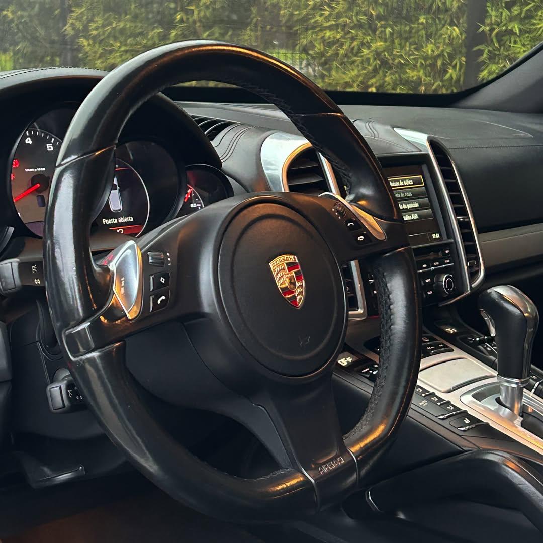 2014 Porsche CAYENNE S 4.8L V8 🇩🇪 Blanco - Miniatura 5