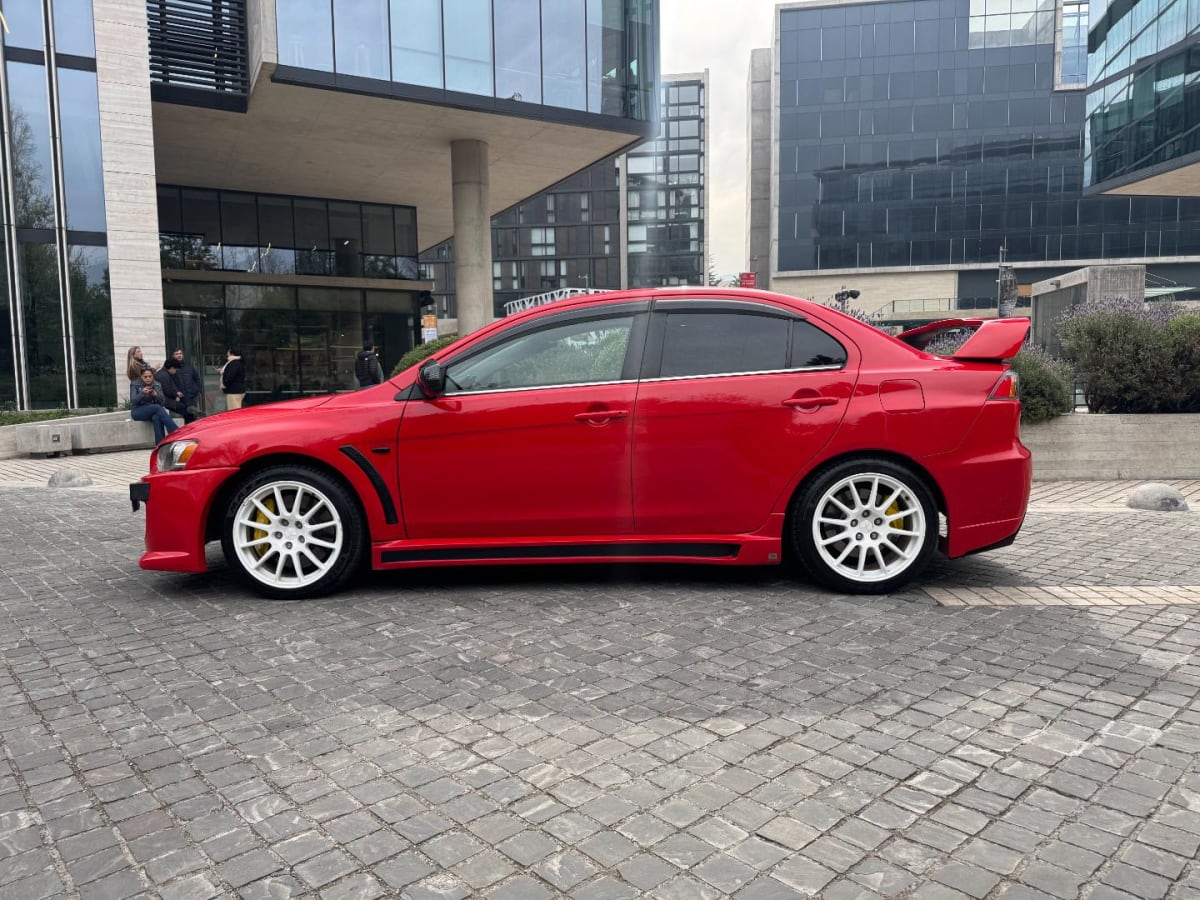 2008 Mitsubishi LANCER Evolution Rojo - Miniatura 7