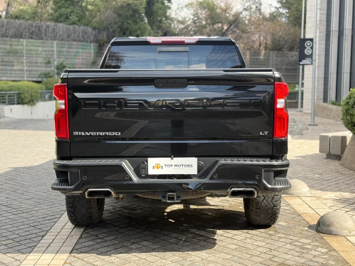 2021 Chevrolet SILVERADO TRAIL BOSS LT Z71 5.3 Negro - Miniatura 5