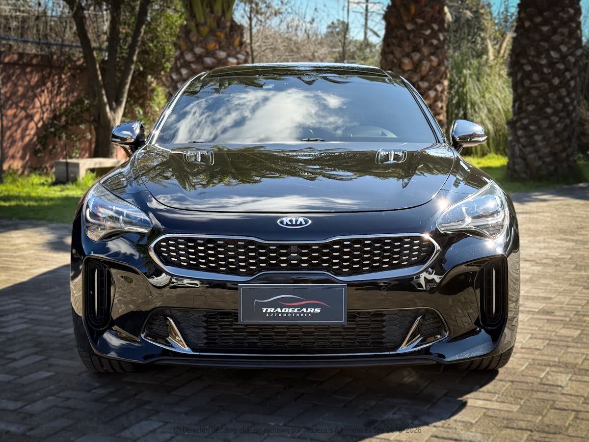 2018 Kia STINGER GT2 Negro - Miniatura 9