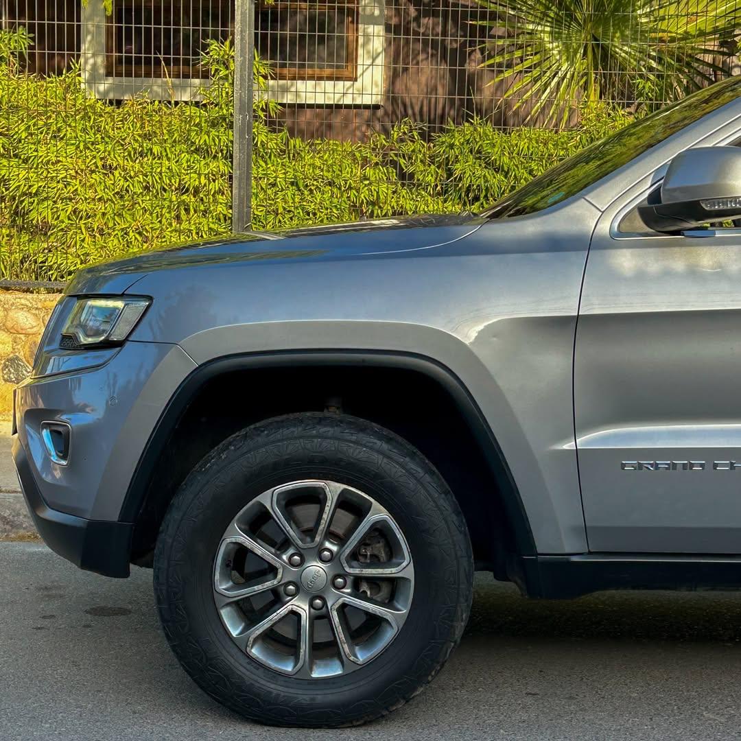 2014 Jeep GRAND CHEROKEE LIMITED 4X4 3.0L 🇺🇸 Gris - Miniatura 3