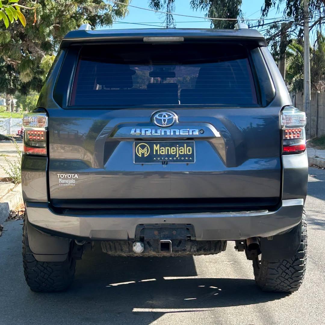 2016 Toyota 4RUNNER SR5 4.0 AUT Gris - Miniatura 10