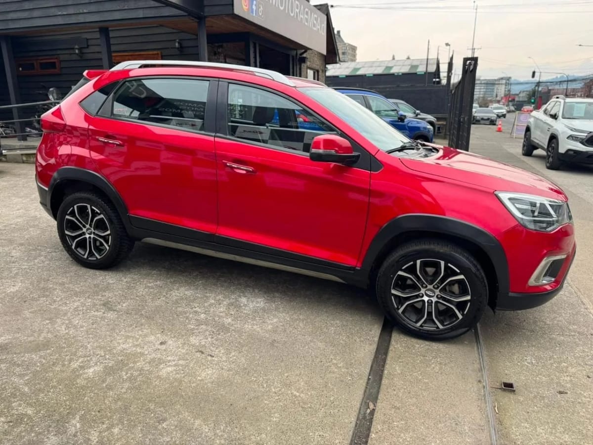 2021 Chery Tiggo 2 Suv Rojo - Miniatura 4