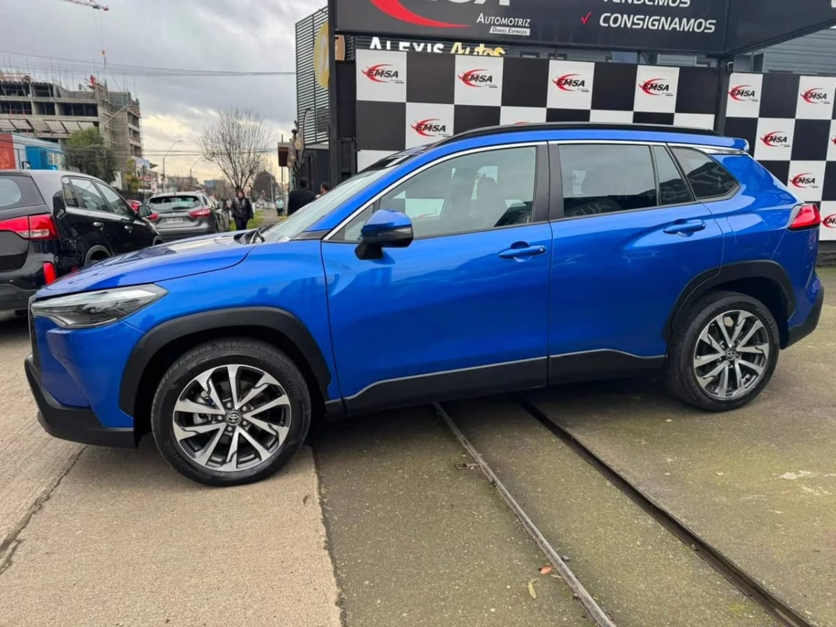 2023 Toyota Corolla Cross Suv Azul - Miniatura 8