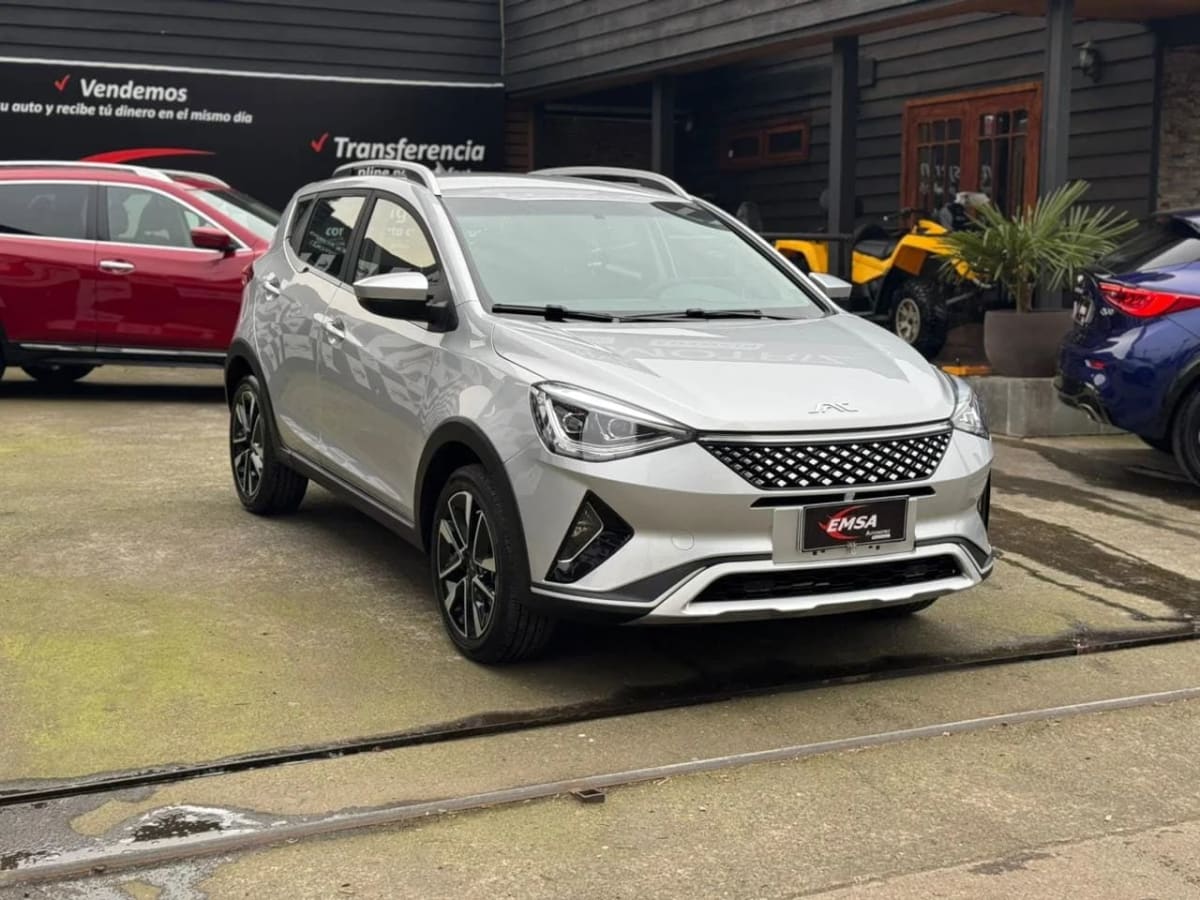 2025 Jac Js2 Pro Luxury Suv Gris - Miniatura 2