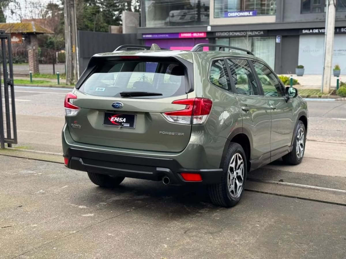 2021 Subaru Forester Suv Verde - Miniatura 5