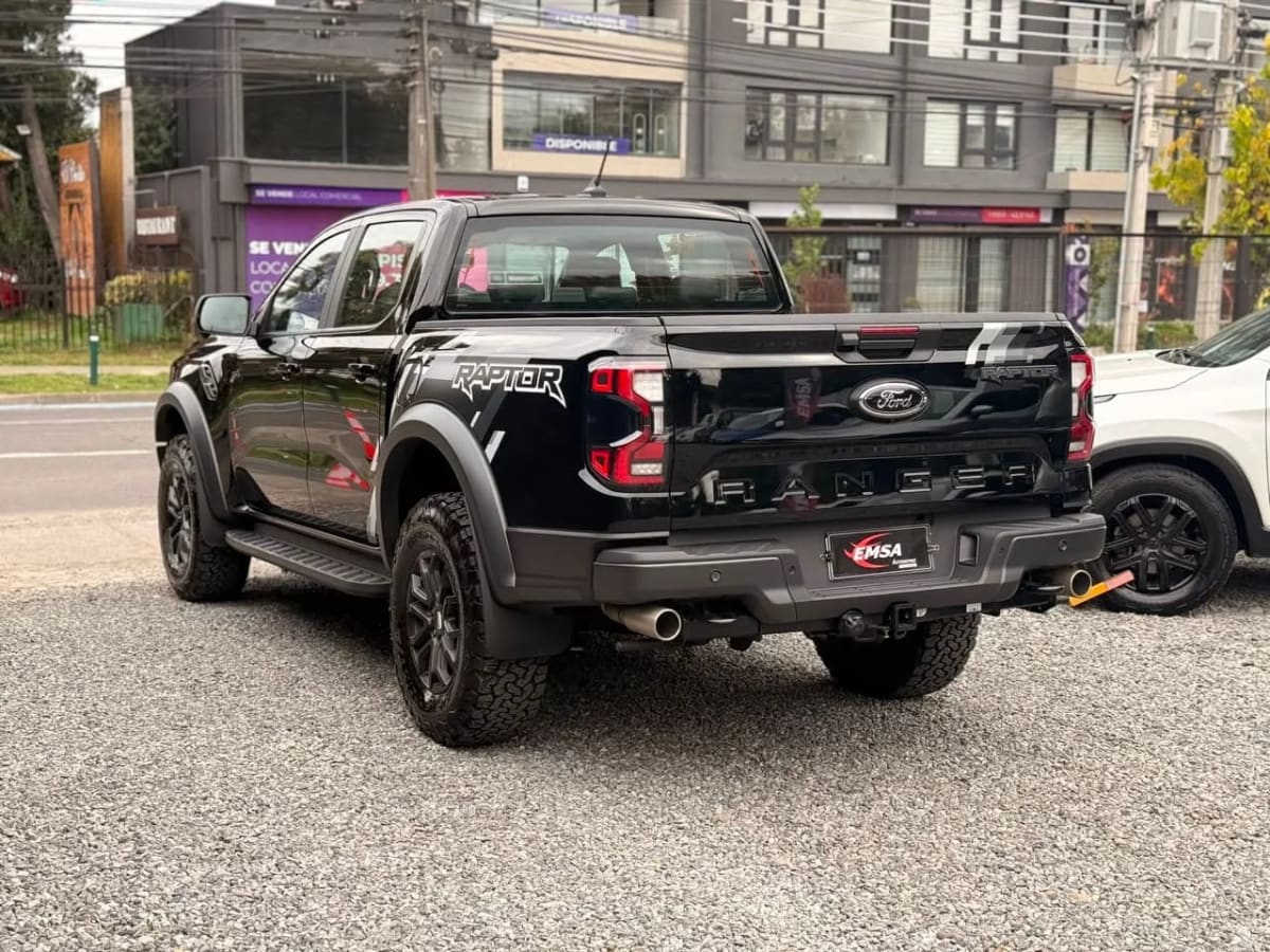 2025 Ford Ranger Raptor Camioneta Negro - Miniatura 6