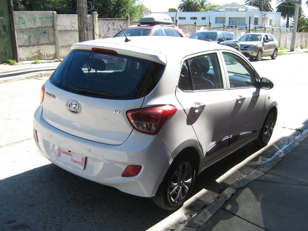 2016 Hyundai Grand I10 Blanco - Miniatura 10