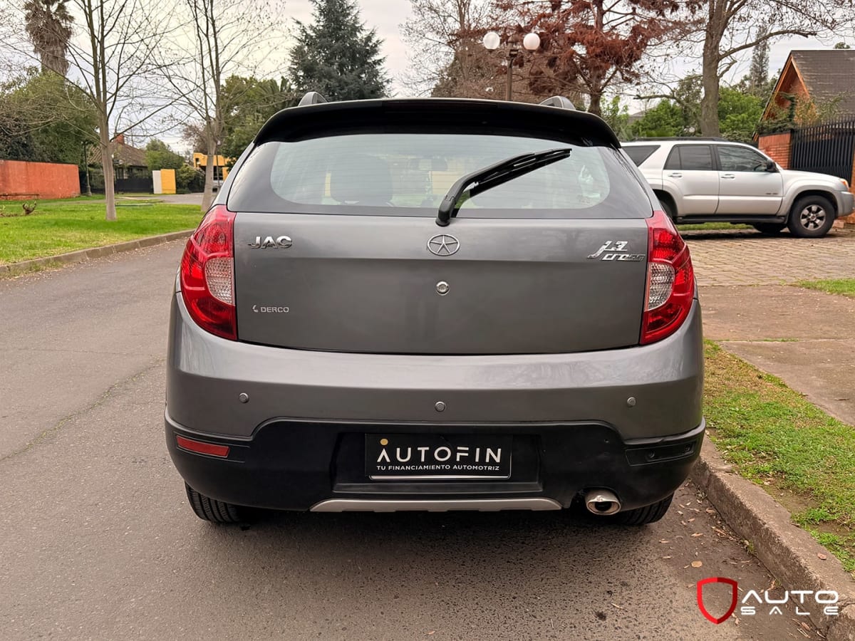 2015 JAC A137 Gris - Miniatura 5