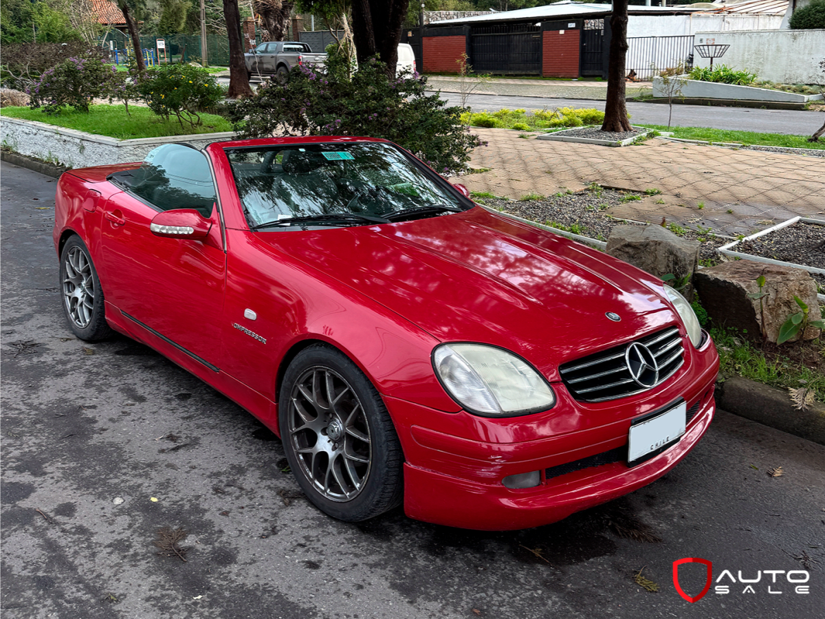 2001 Mercedes-Benz Slk230 Rojo - Miniatura 2