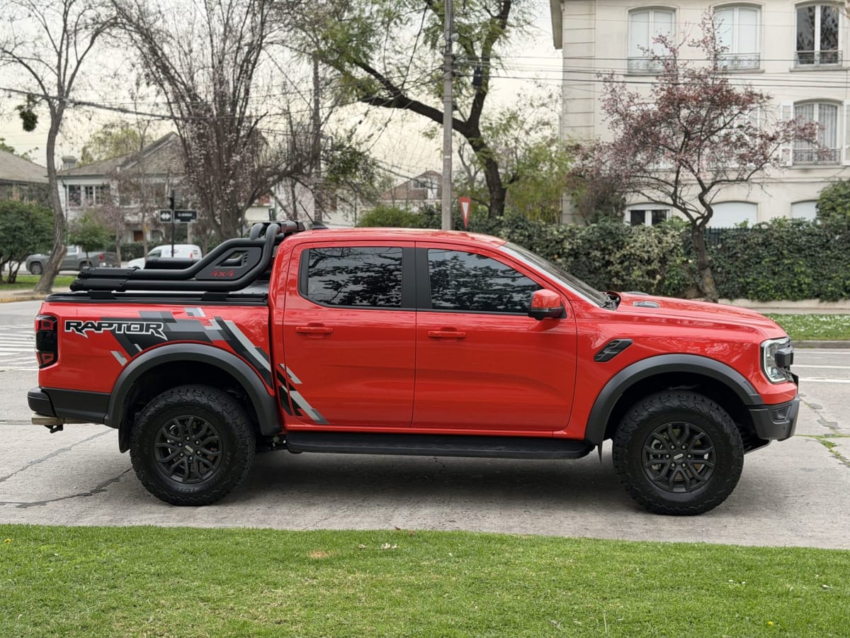 2026 Ford Ranger Raptor 3.0 Naranja - Miniatura 9