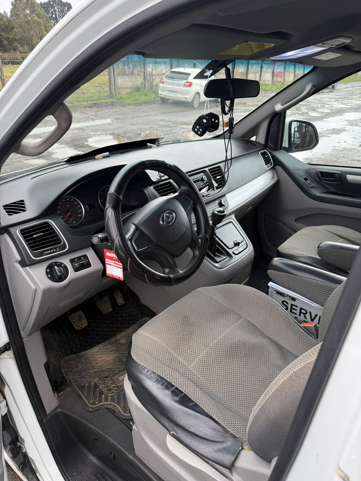 2022 Maxus G10 Blanco - Miniatura 5