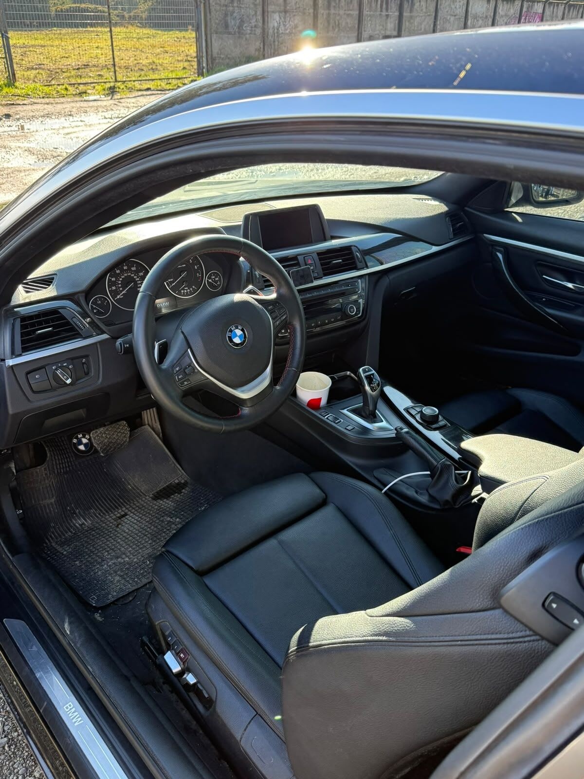 2016 BMW 428i Gris - Miniatura 5