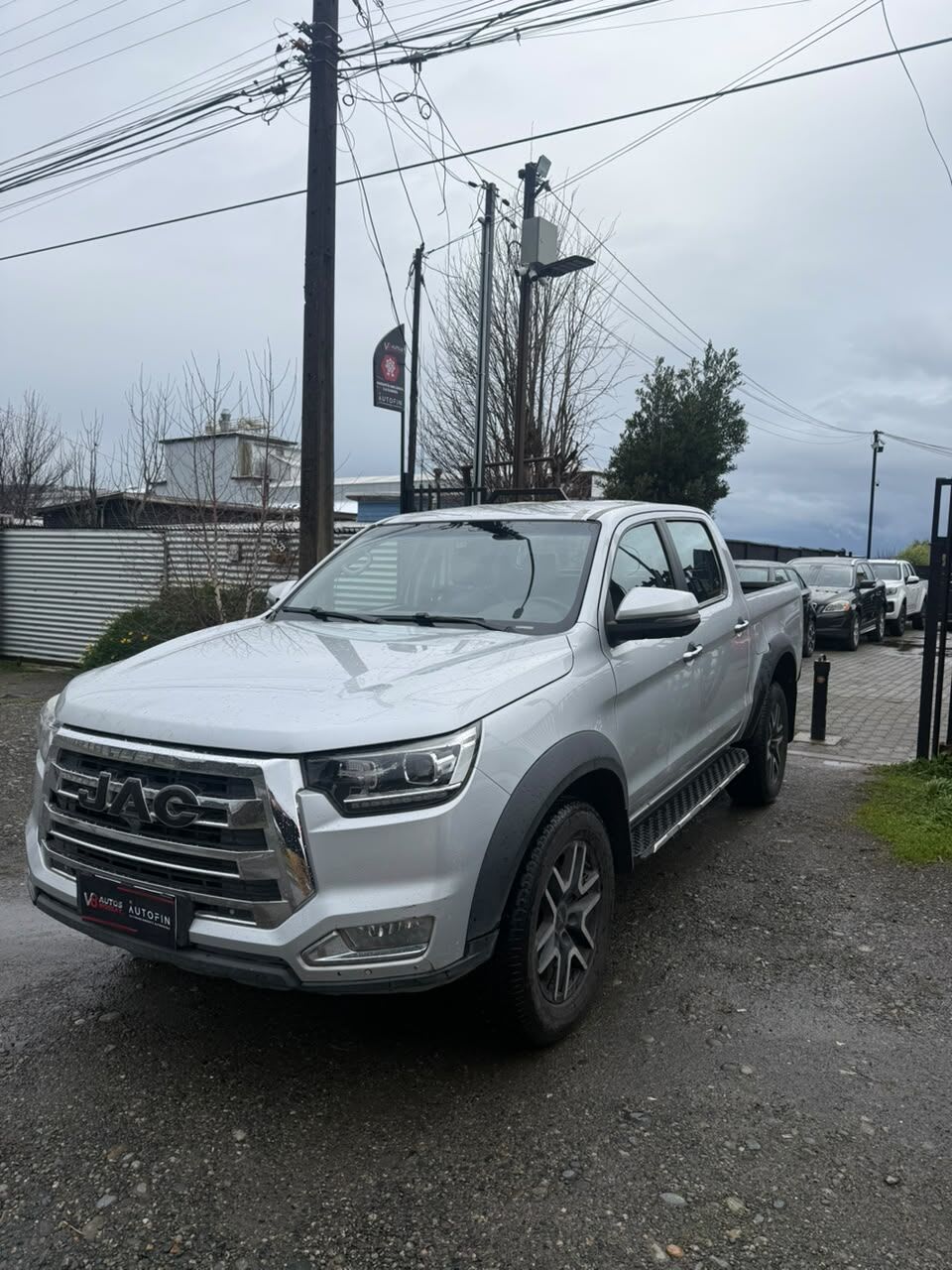 2022 JAC T8 XE ADVANCE Gris - Miniatura 3