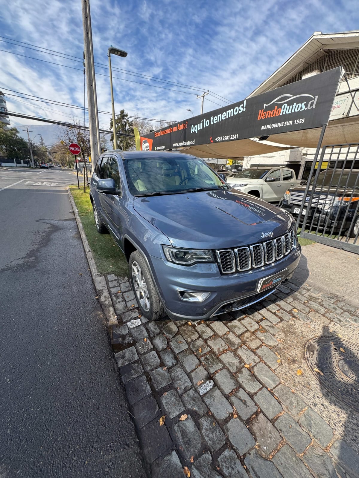 1941 Jeep Grand Cherokee Limited - Miniatura 2