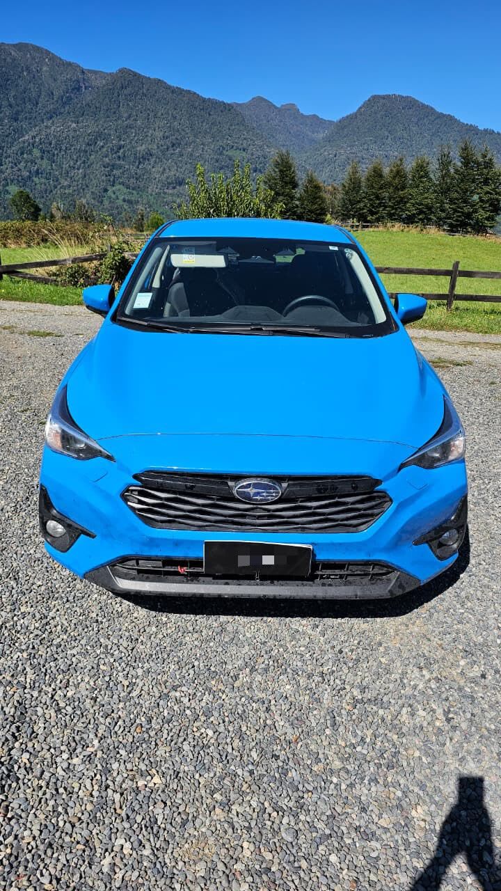 2025 Subaru LEGACY Azul - Miniatura 2