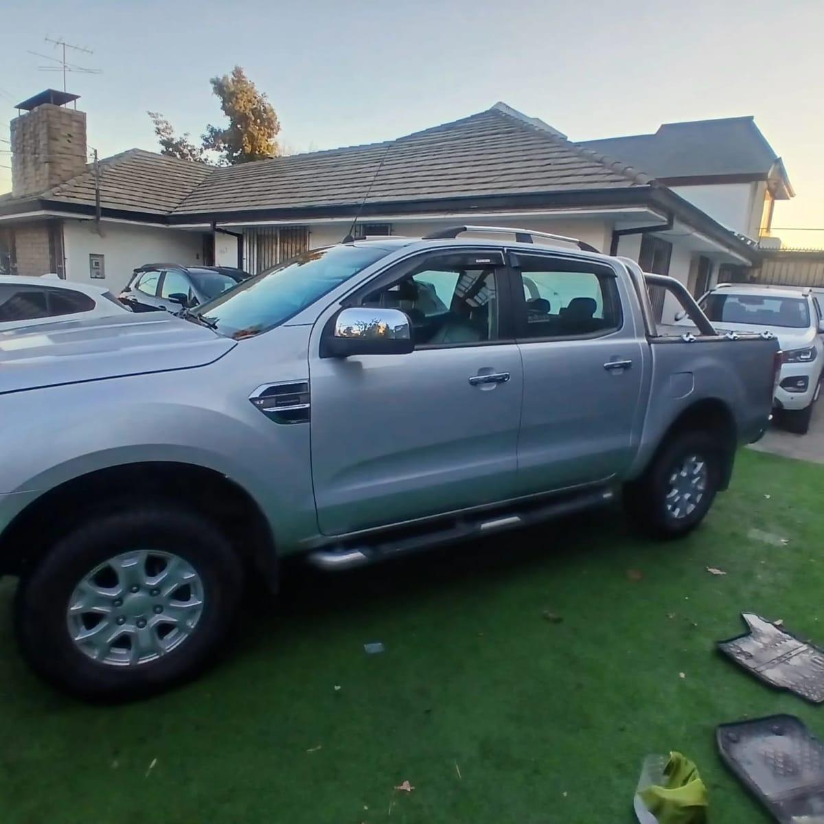2017 Ford Ranger Xlt 2.5 - Miniatura 2