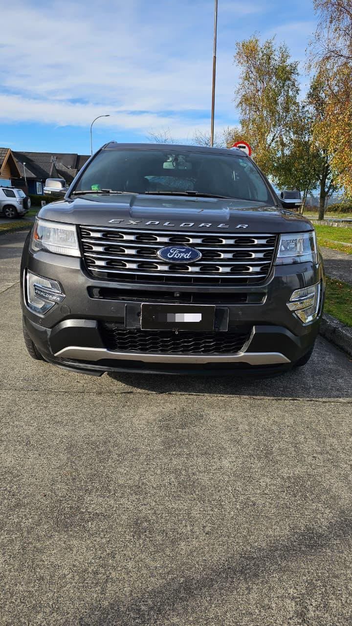 2018 Ford EXPLORER LIMITED Gris - Miniatura 2