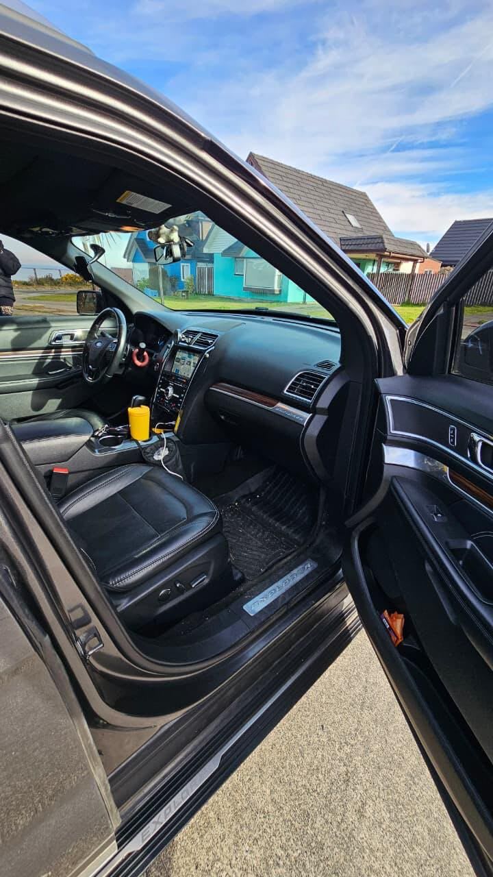 2018 Ford EXPLORER LIMITED Gris - Miniatura 6