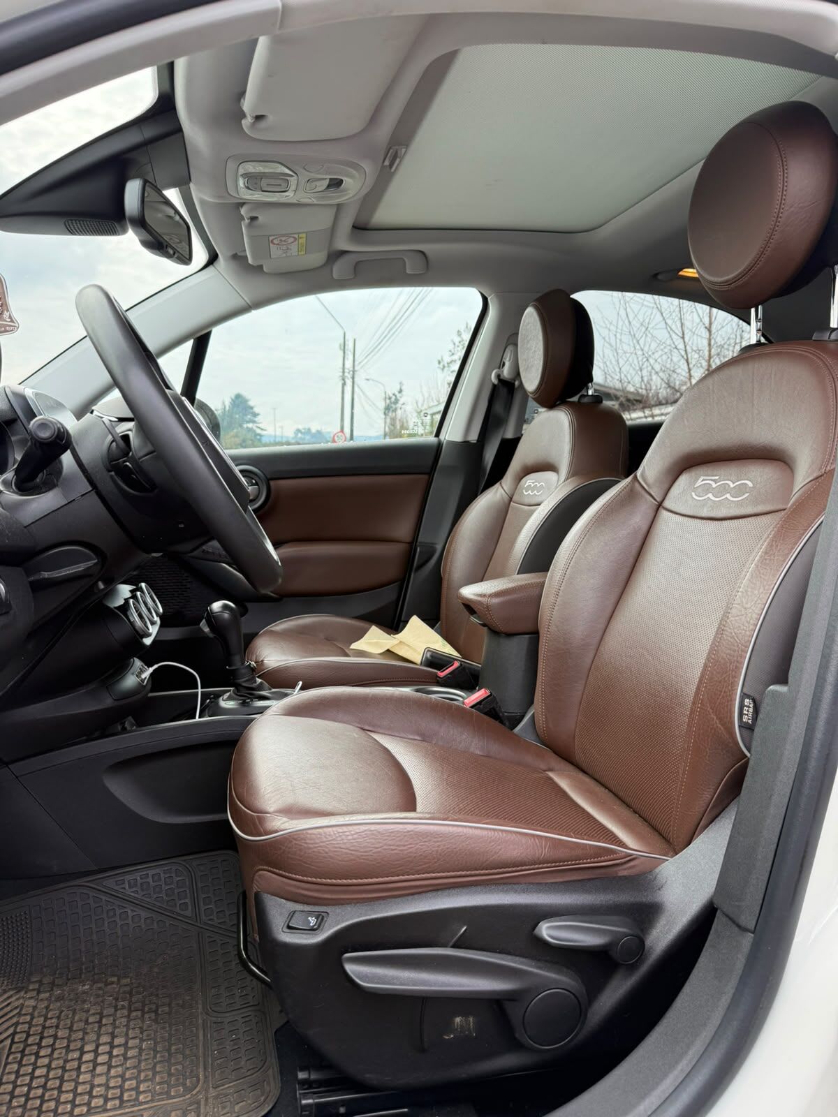 2019 Fiat 500X Blanco - Miniatura 6
