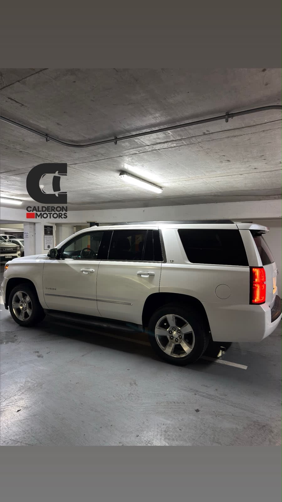 2017 Chevrolet Tahoe 5.3 4WD - Miniatura 6