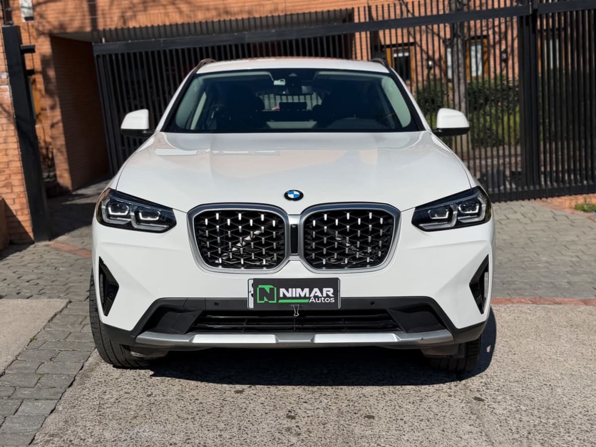 2022 BMW X4 Blanco - Miniatura 5