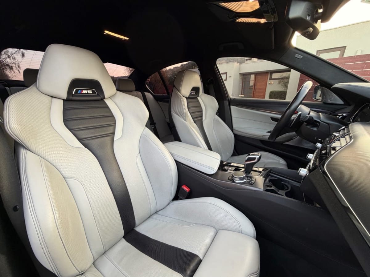 2019 BMW M5 Azul - Miniatura 9