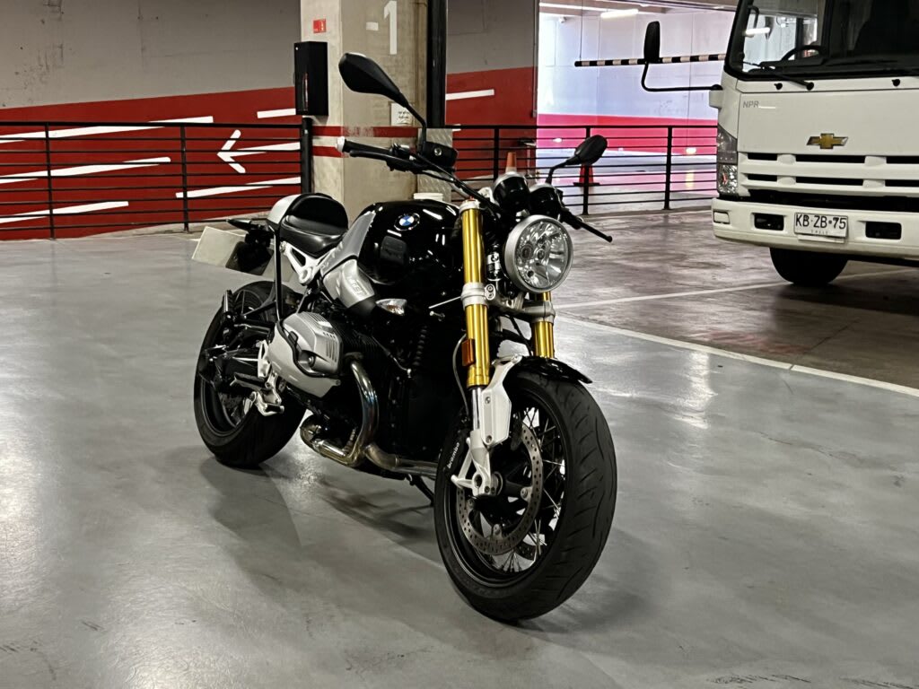2018 BMW R Nine T - Miniatura 3