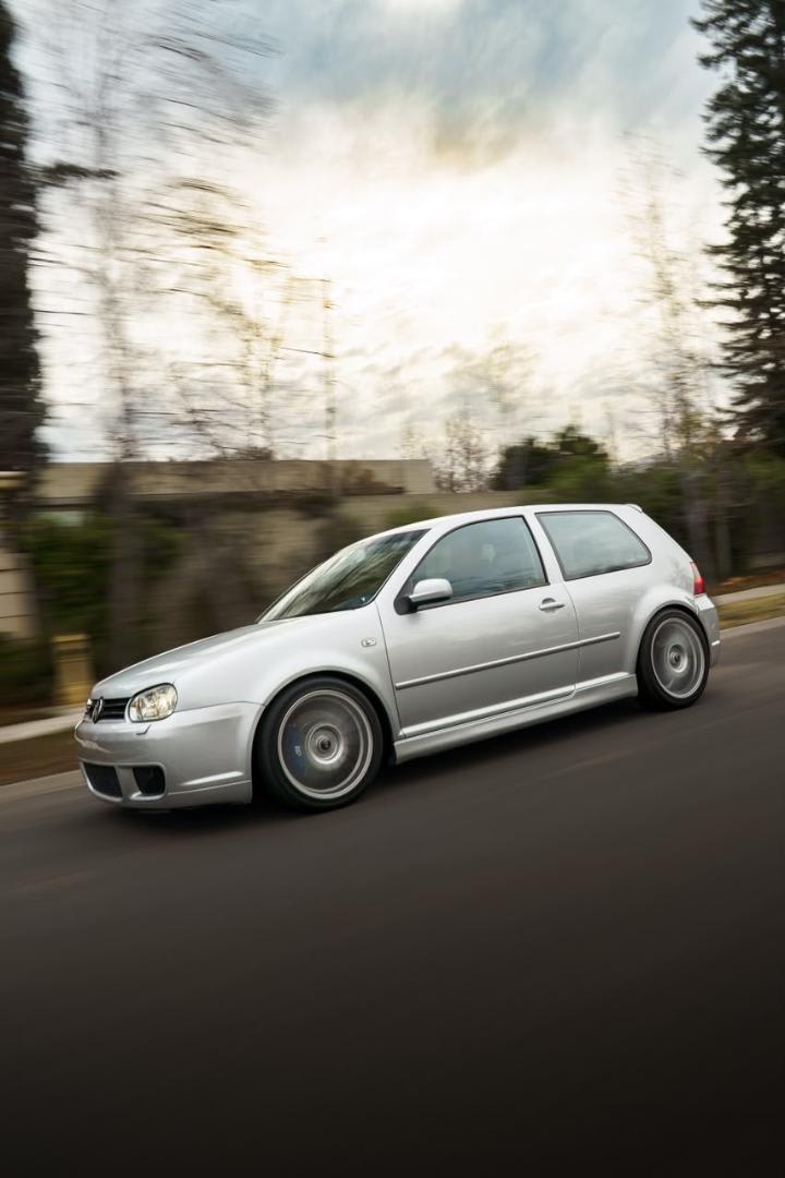 2003 Volkswagen R32 VR6 Plata - Miniatura 9