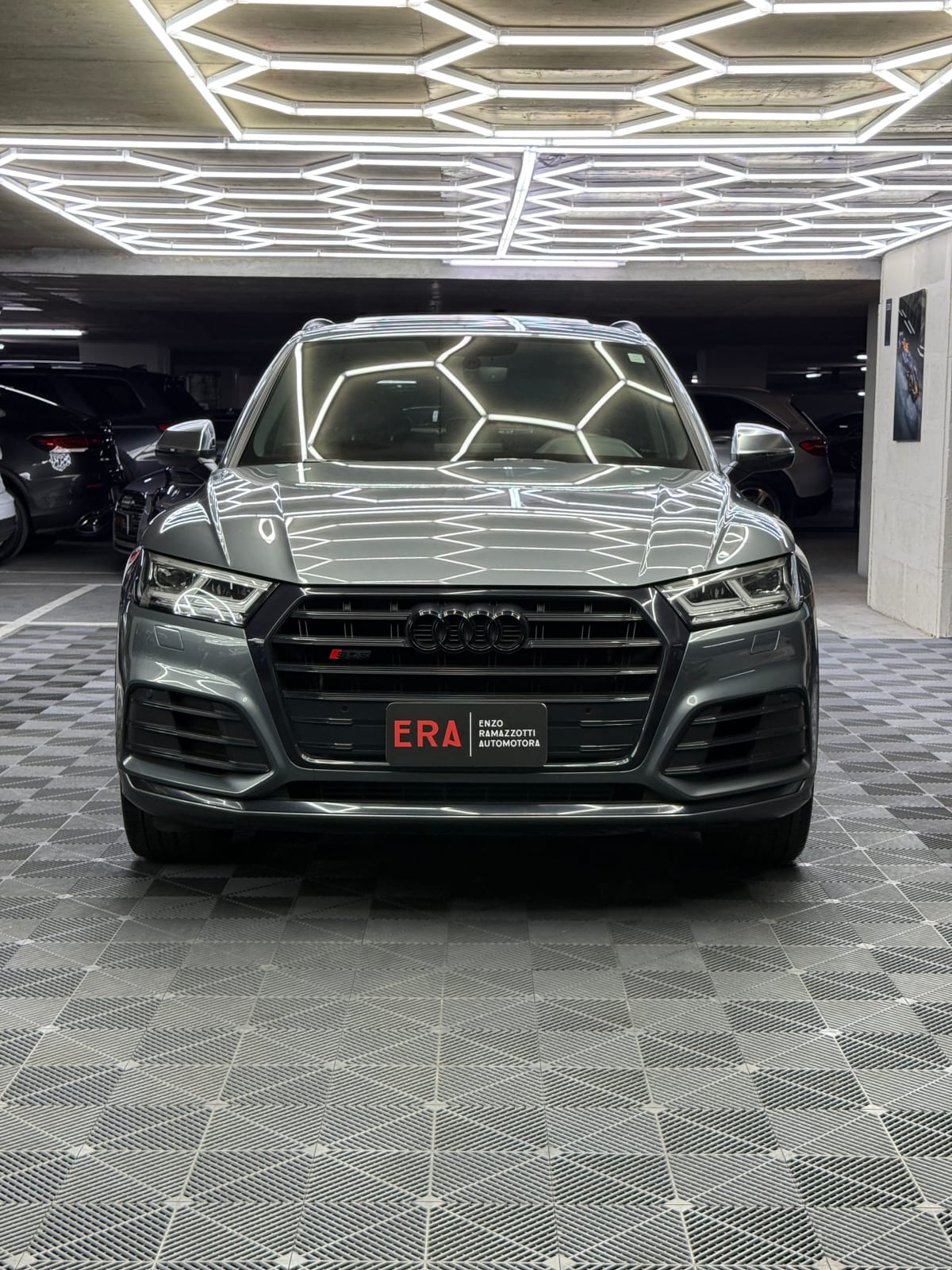 2021 Audi Sq5 3.0 Gris - Miniatura 2