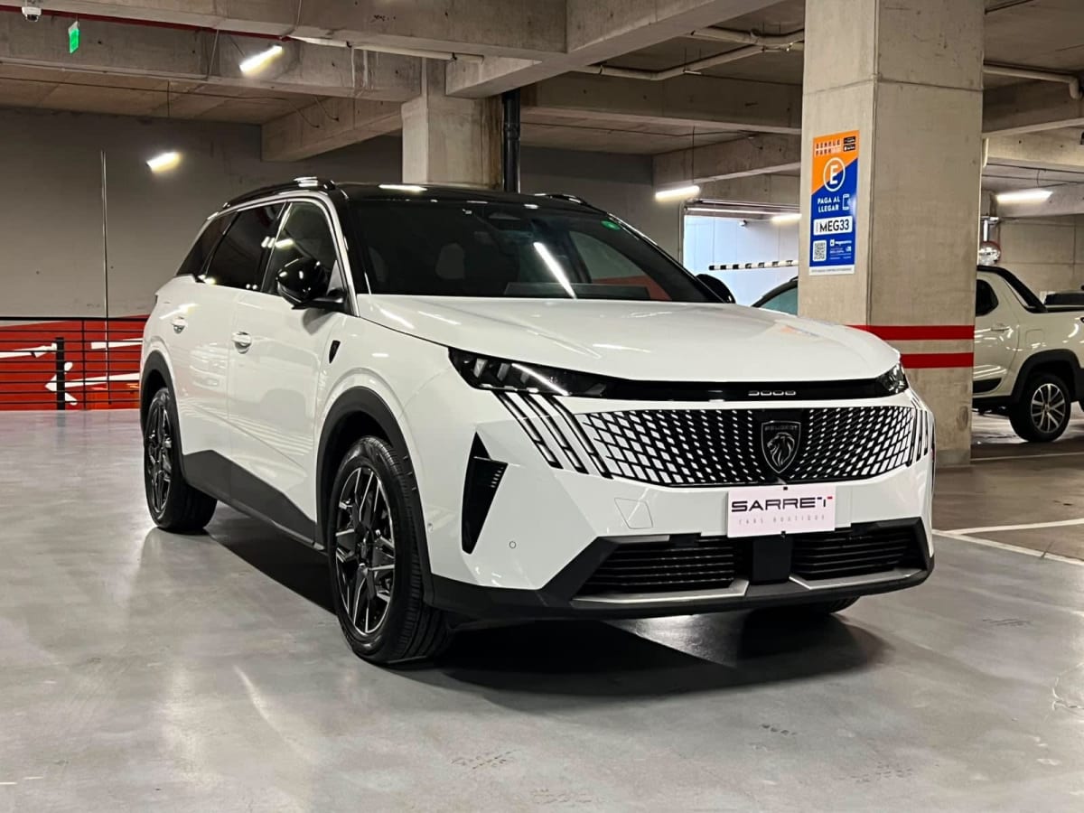 2025 PEUGEOT 5008 MHEV 1.2 AUT - Miniatura 3