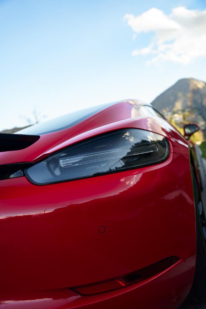 2018 Porsche 718 CAYMAN GTS 718 Rojo - Miniatura 2