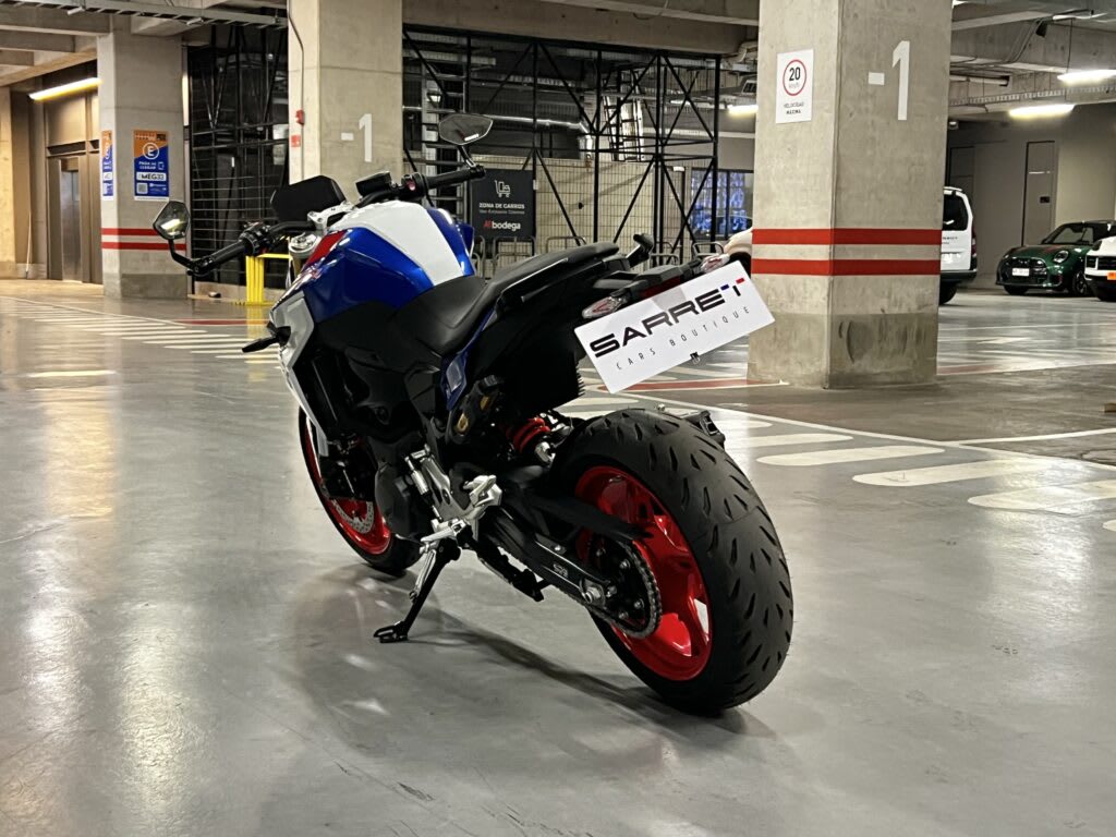 2026 BMW F900 R - Miniatura 6
