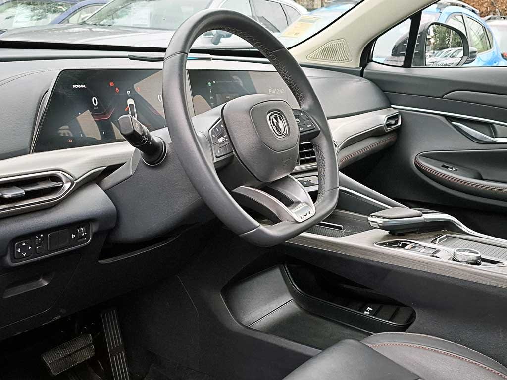 2024 Changan UNI-T 1.5 Gris - Miniatura 10