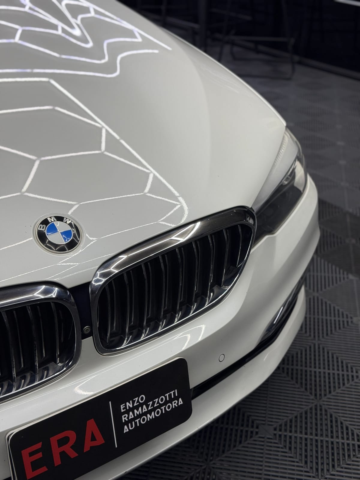 2018 Bmw 540i Luxury Blanco - Miniatura 4